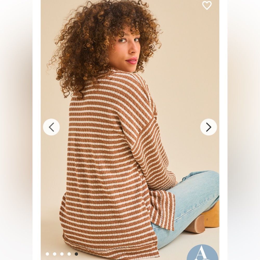 ALTAR’D STATE XS White Tan Soft Striped Kameron Urban Ribbed V-Neck Tunic Top - Picture 2 of 16